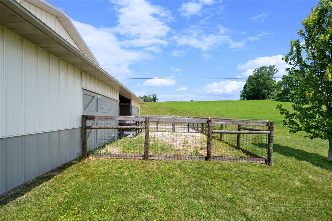 245 Corbett McNeil Road Boone, NC 28607 - Photo 31 of 44