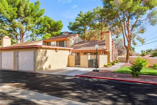$275,000 | 2394 Pickwick Drive, Henderson, NV 89014