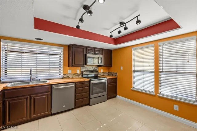 $275,000 | 2394 Pickwick Drive, Henderson, NV 89014