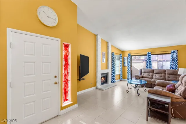 $275,000 | 2394 Pickwick Drive, Henderson, NV 89014