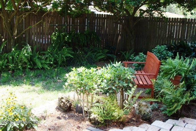 10571 Hampton Road Jacksonville, FL 32257 - Photo 3 of 12 Back Yard