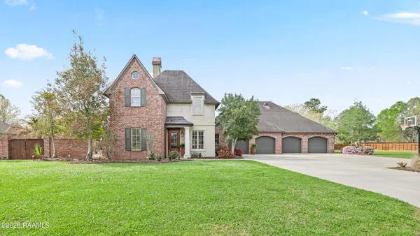 $825,000 | 158 Windvale, Sunset, LA 70584