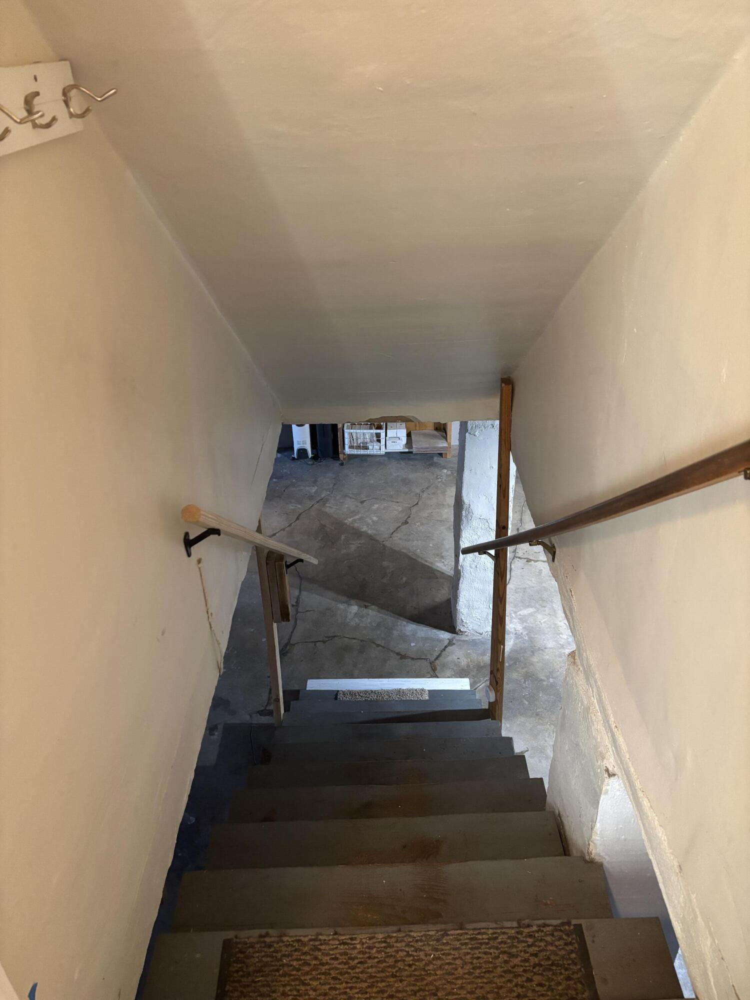 2529 Oregon Avenue Southwest Roanoke, VA 24015 - Photo 16 of 40 IMG_7203