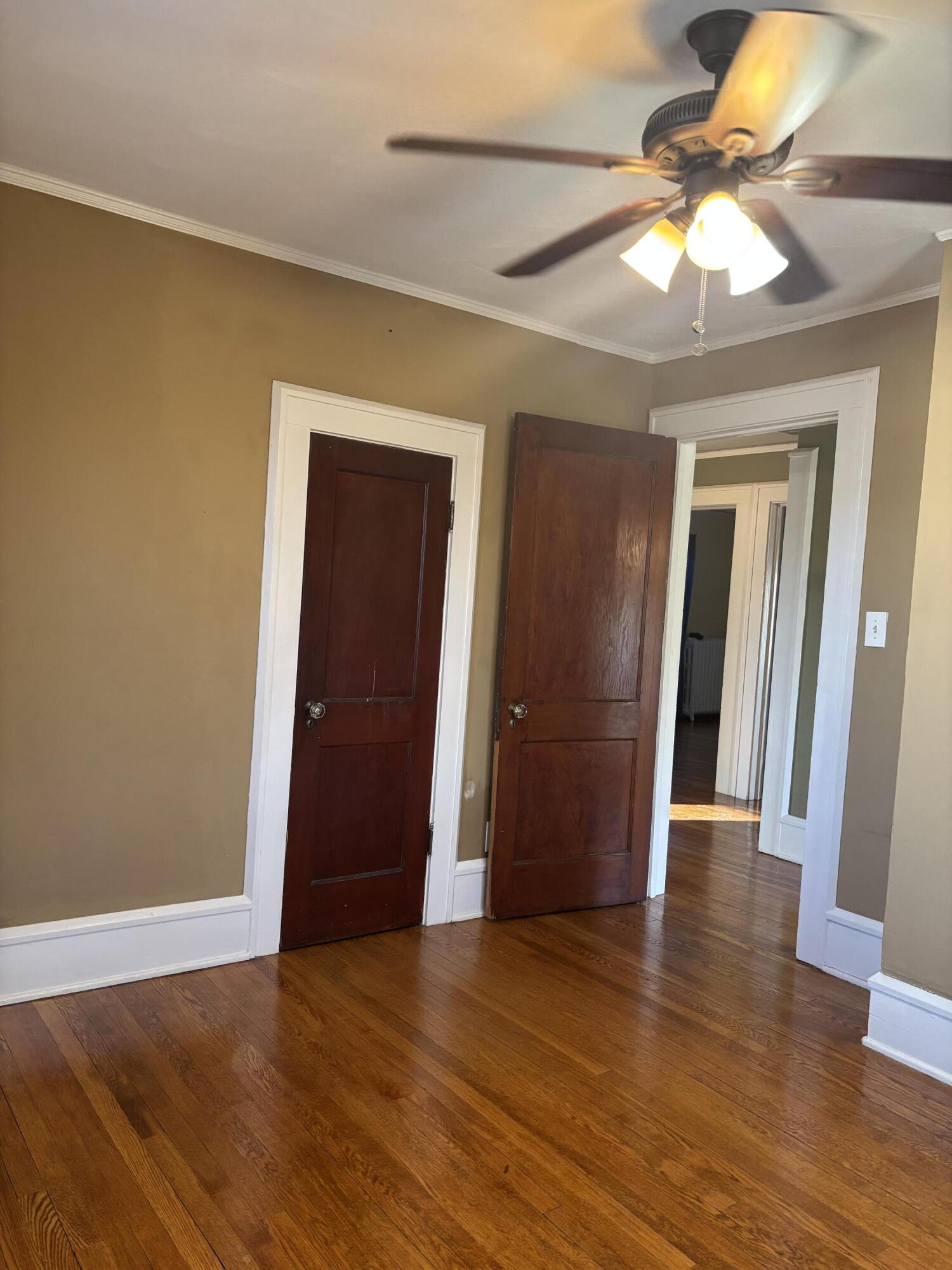 2529 Oregon Avenue Southwest Roanoke, VA 24015 - Photo 25 of 40 IMG_7213