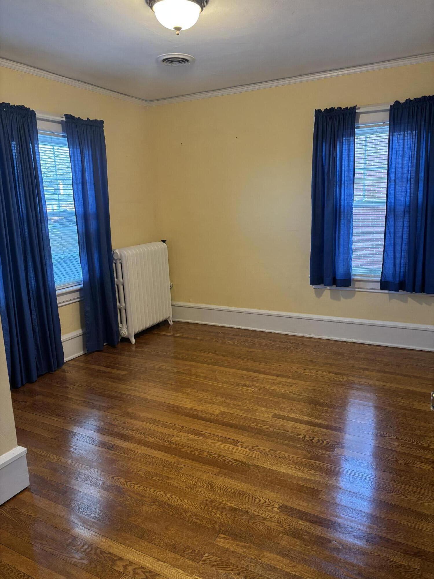 2529 Oregon Avenue Southwest Roanoke, VA 24015 - Photo 29 of 40 IMG_7217