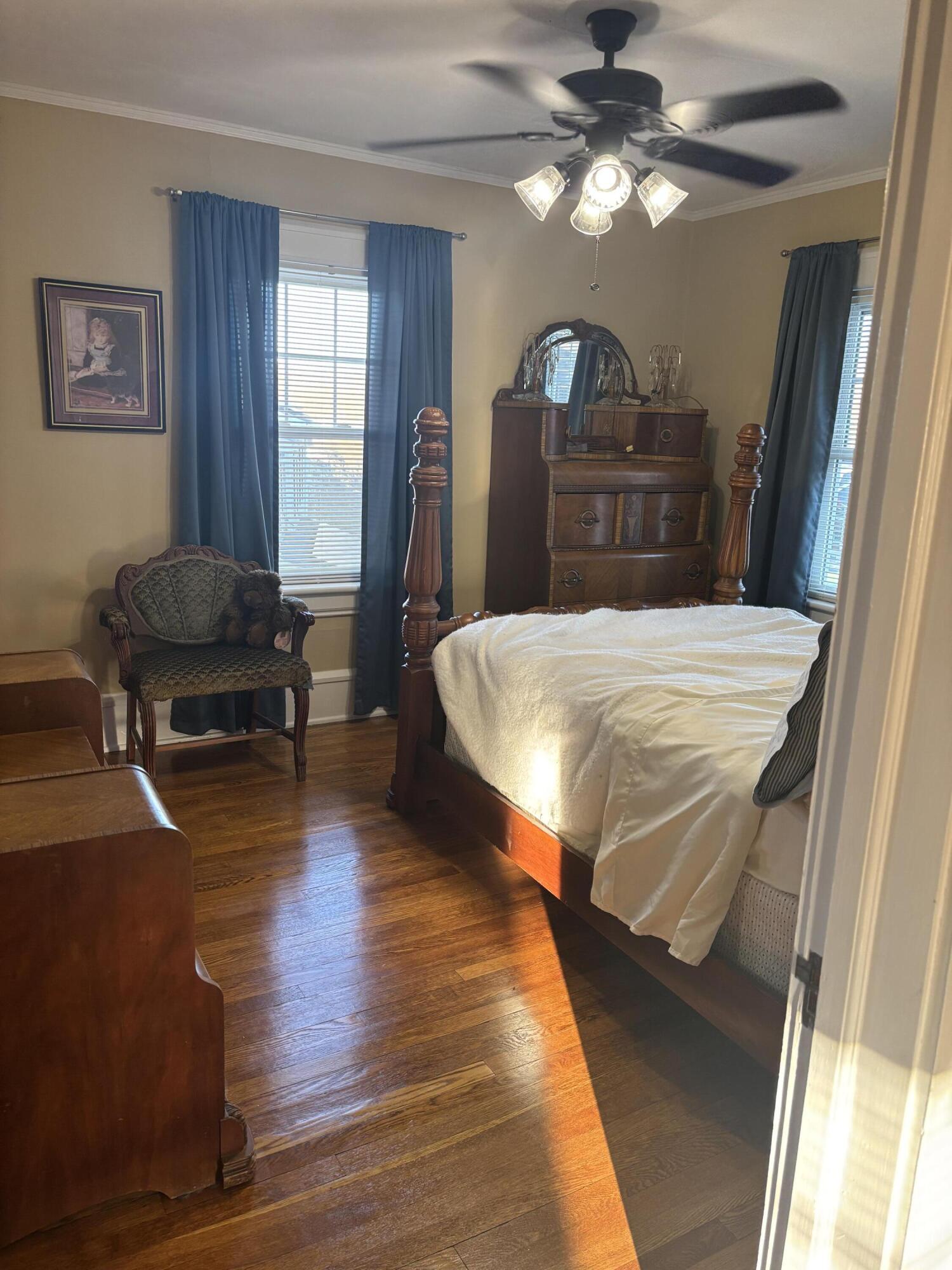 2529 Oregon Avenue Southwest Roanoke, VA 24015 - Photo 33 of 40 IMG_7222