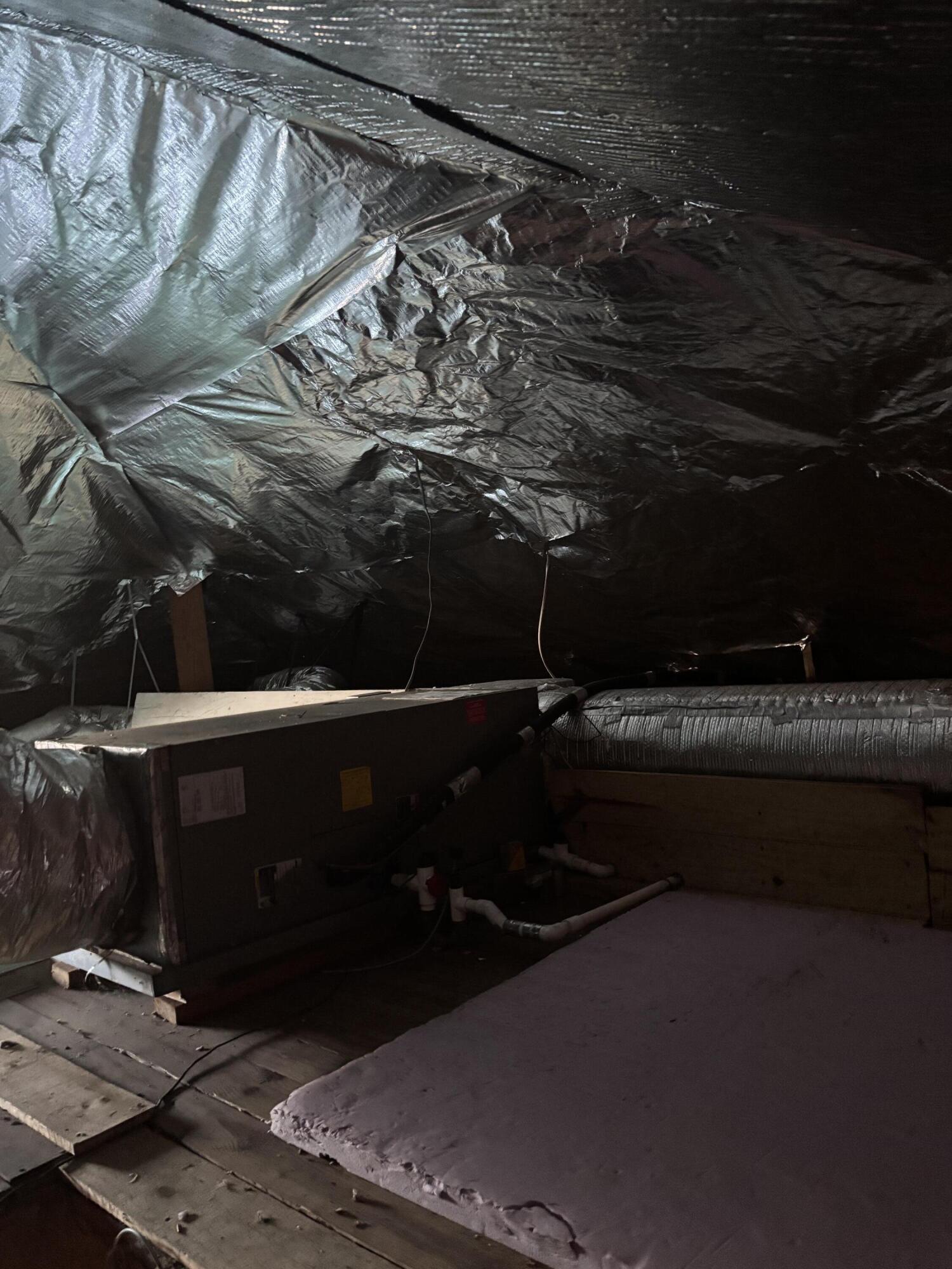 2529 Oregon Avenue Southwest Roanoke, VA 24015 - Photo 38 of 40 IMG_7227