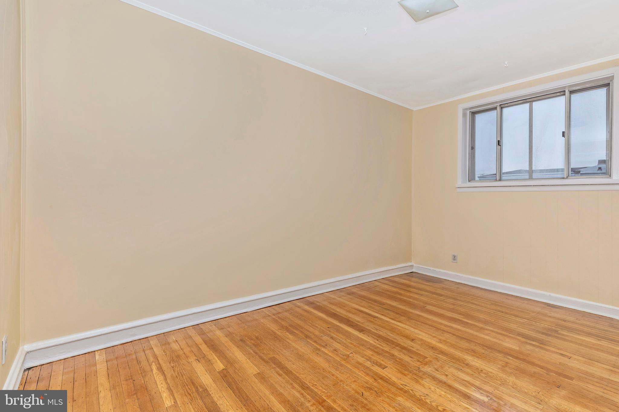 278 Kent Road Upper Darby, PA 19082 - Photo 22 of 43