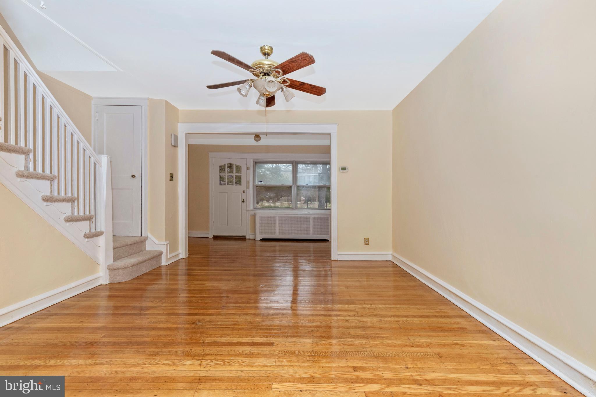 278 Kent Road Upper Darby, PA 19082 - Photo 8 of 43