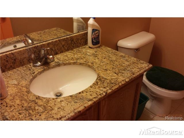 3128 Silverbrook Drive Rochester, MI 48306 - Photo 10 of 23 31204863-9.JPG