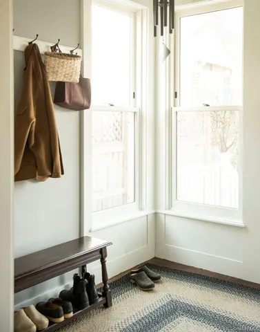 a room with window and a window