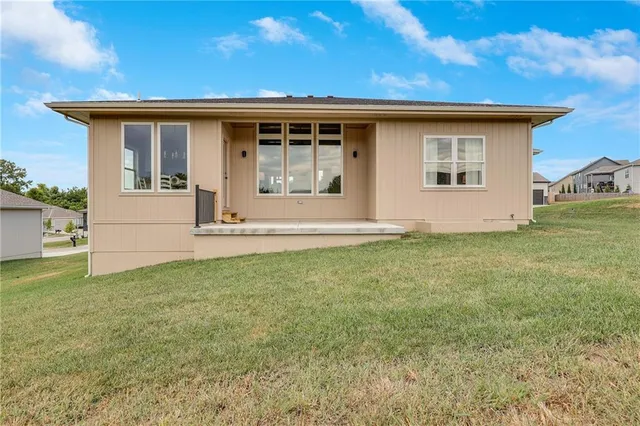 $549,900 | 1202 Morgan Drive, Pleasant Hill, MO 64080