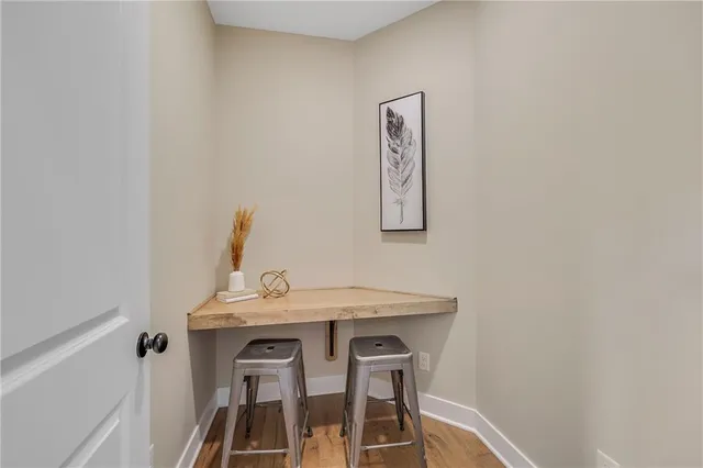 $549,900 | 1202 Morgan Drive, Pleasant Hill, MO 64080