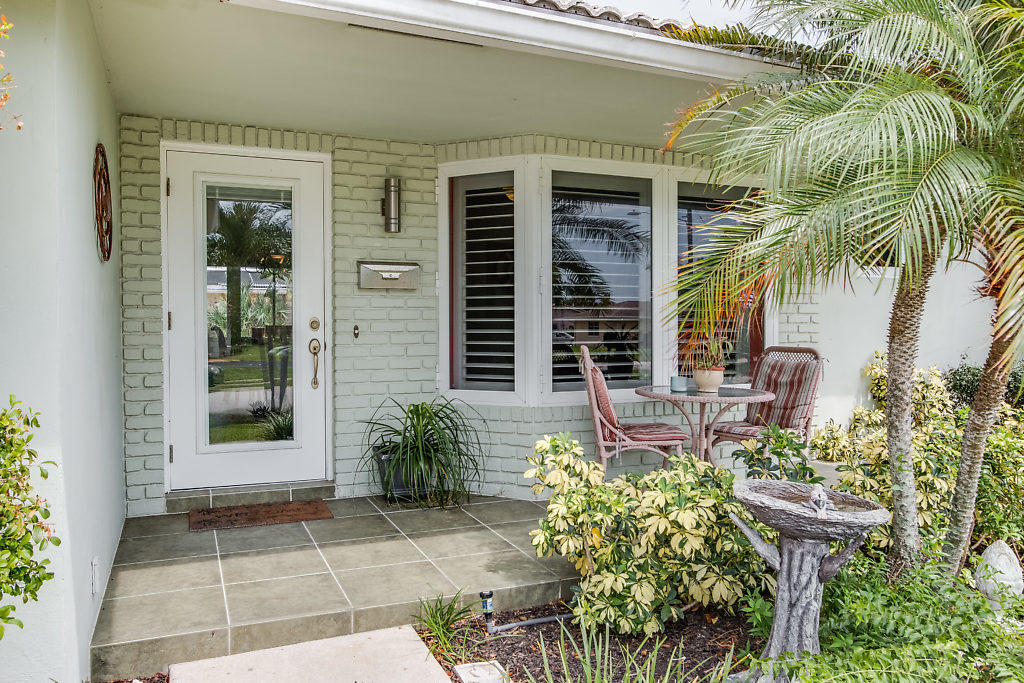 1271 Southwest 10th Street Boca Raton, FL 33486 - Photo 3 of 24 Covered Entrance