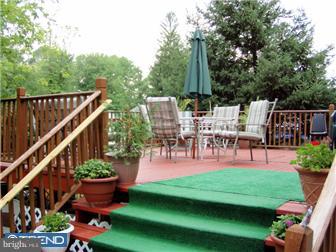 1965 Pennington Road Ewing, NJ 08618 - Photo 4 of 12 Deck