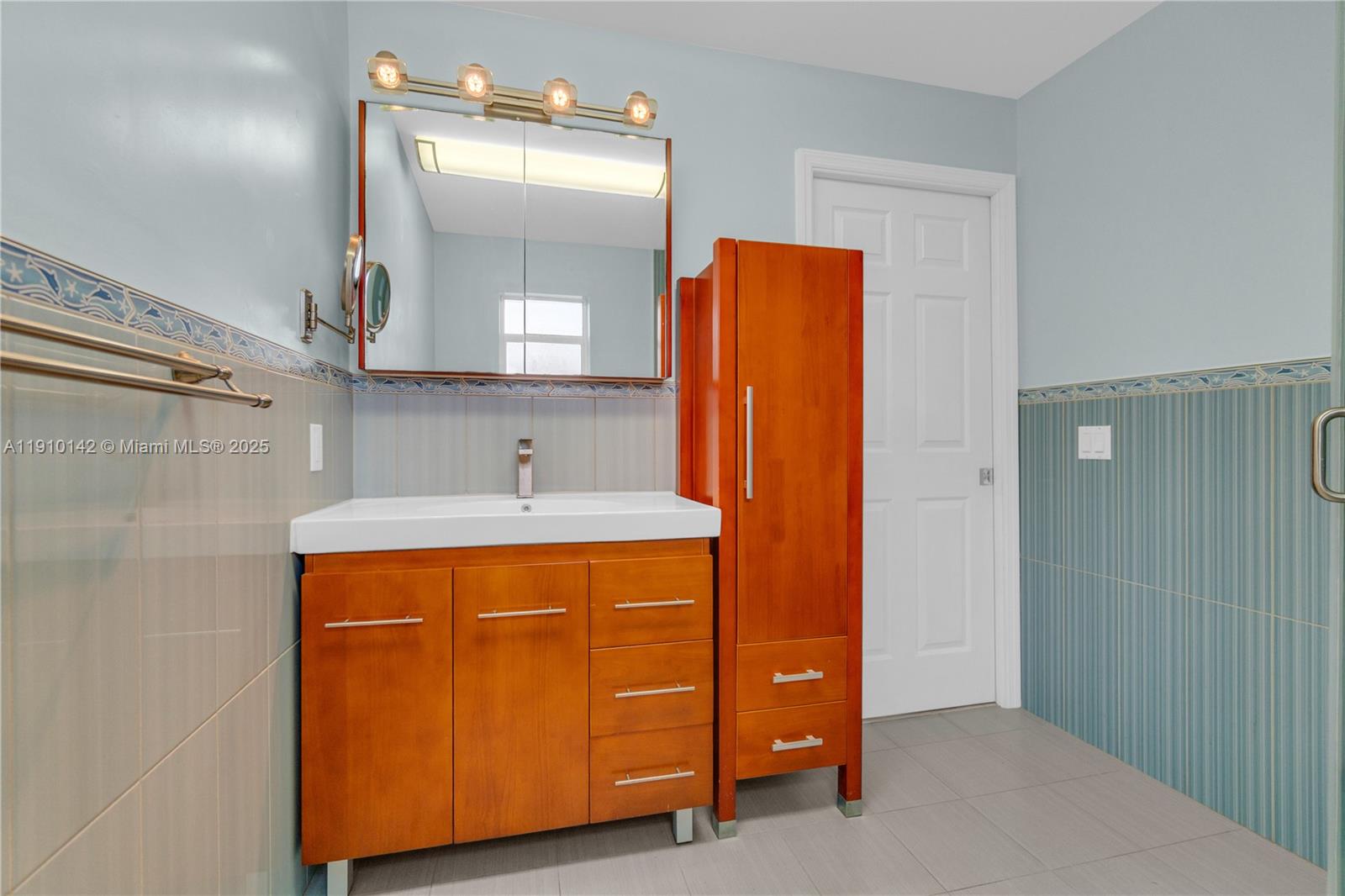 771 Swan Avenue Miami Springs, FL 33166 - Photo 18 of 55