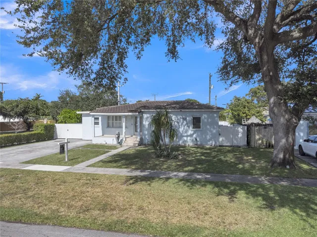 $795,000 | 771 Swan Avenue, Miami Springs, FL 33166
