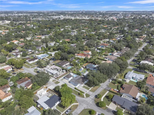$795,000 | 771 Swan Avenue, Miami Springs, FL 33166
