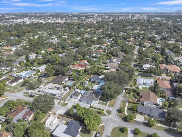 $795,000 | 771 Swan Avenue, Miami Springs, FL 33166