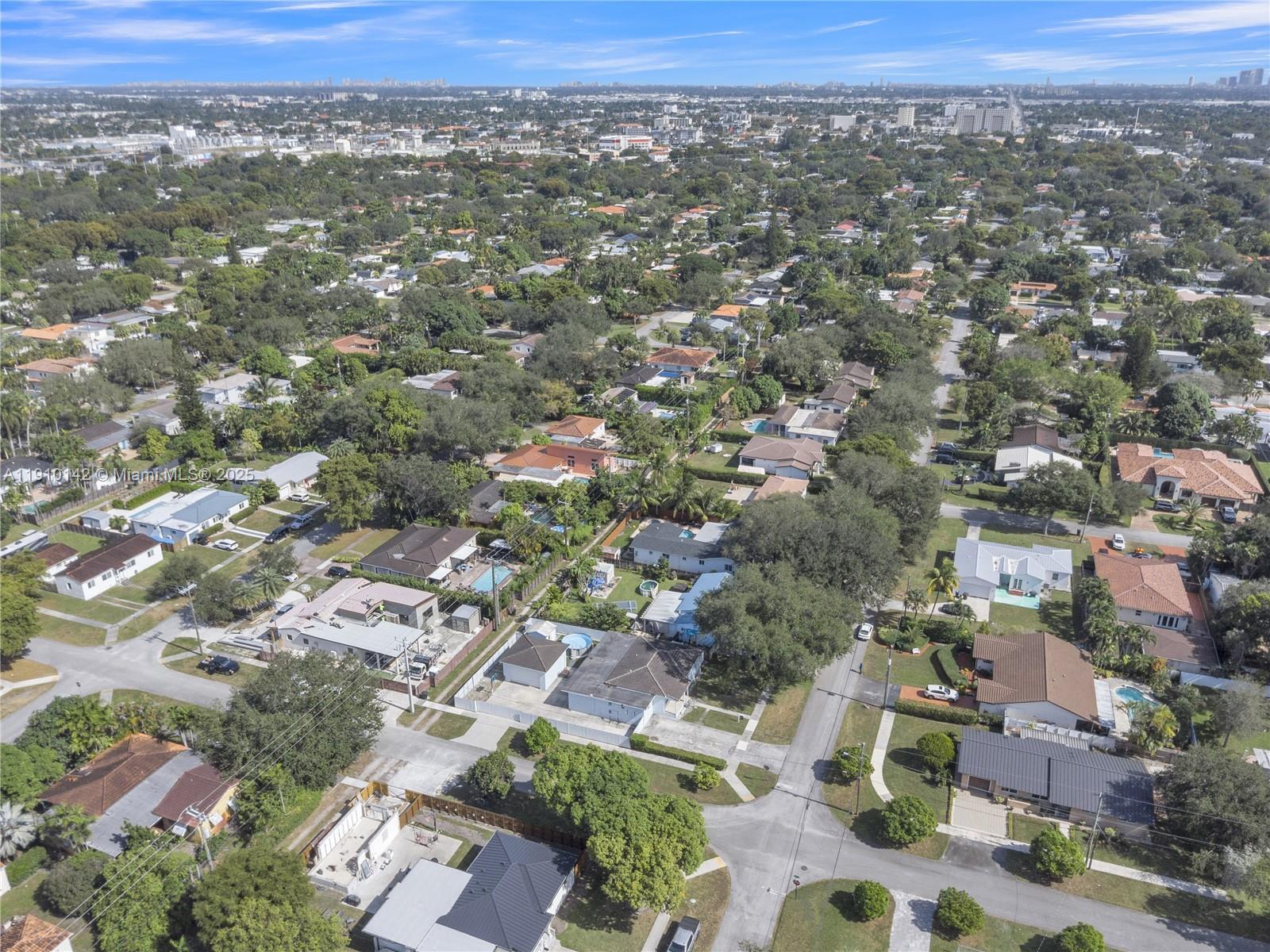 771 Swan Avenue Miami Springs, FL 33166 - Photo 49 of 55