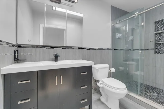 $795,000 | 771 Swan Avenue, Miami Springs, FL 33166