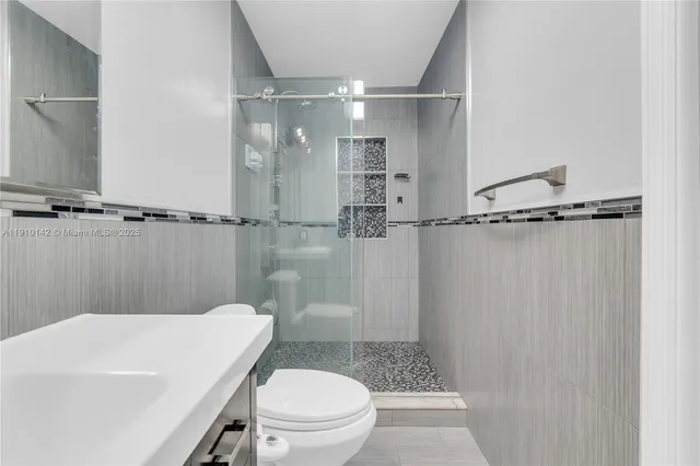 $795,000 | 771 Swan Avenue, Miami Springs, FL 33166