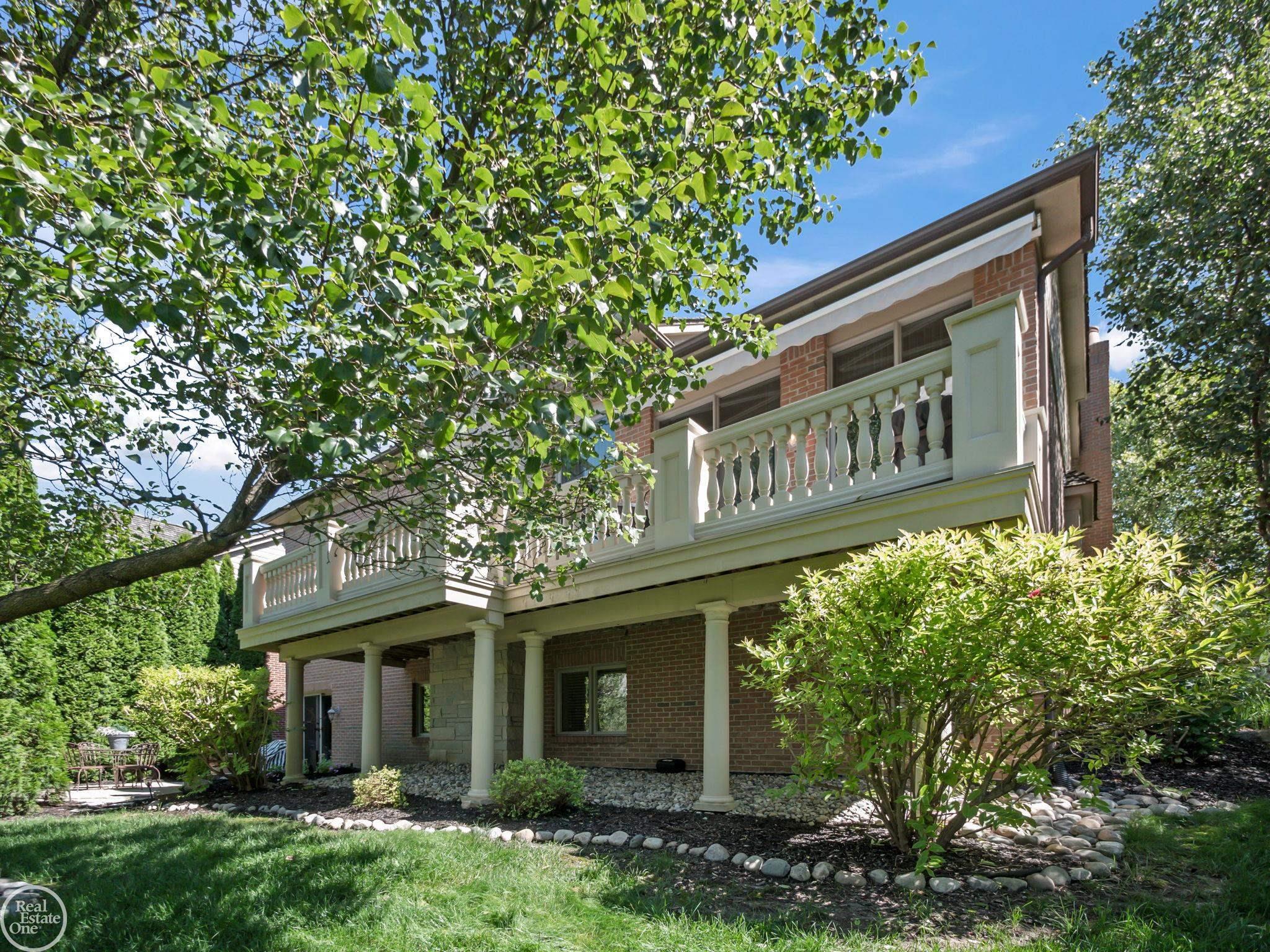 2599 Summerlin Court, Unit #29 Rochester, MI 48306 - Photo 6 of 51 Gallery Image 6