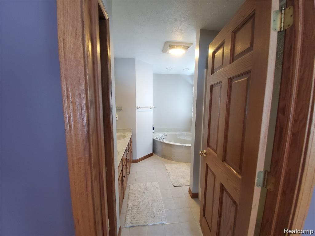 16449 Sheridan Road Byron, MI 48418 - Photo 43 of 72
