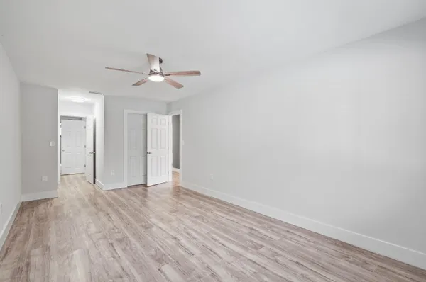 $1,900 | 2514 Taylor Street, Unit 3, Hollywood, FL 33020