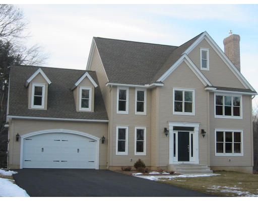 12 Peach Tree Road East Longmeadow, MA 01028 - Photo 1 of 4 Gallery Image 1