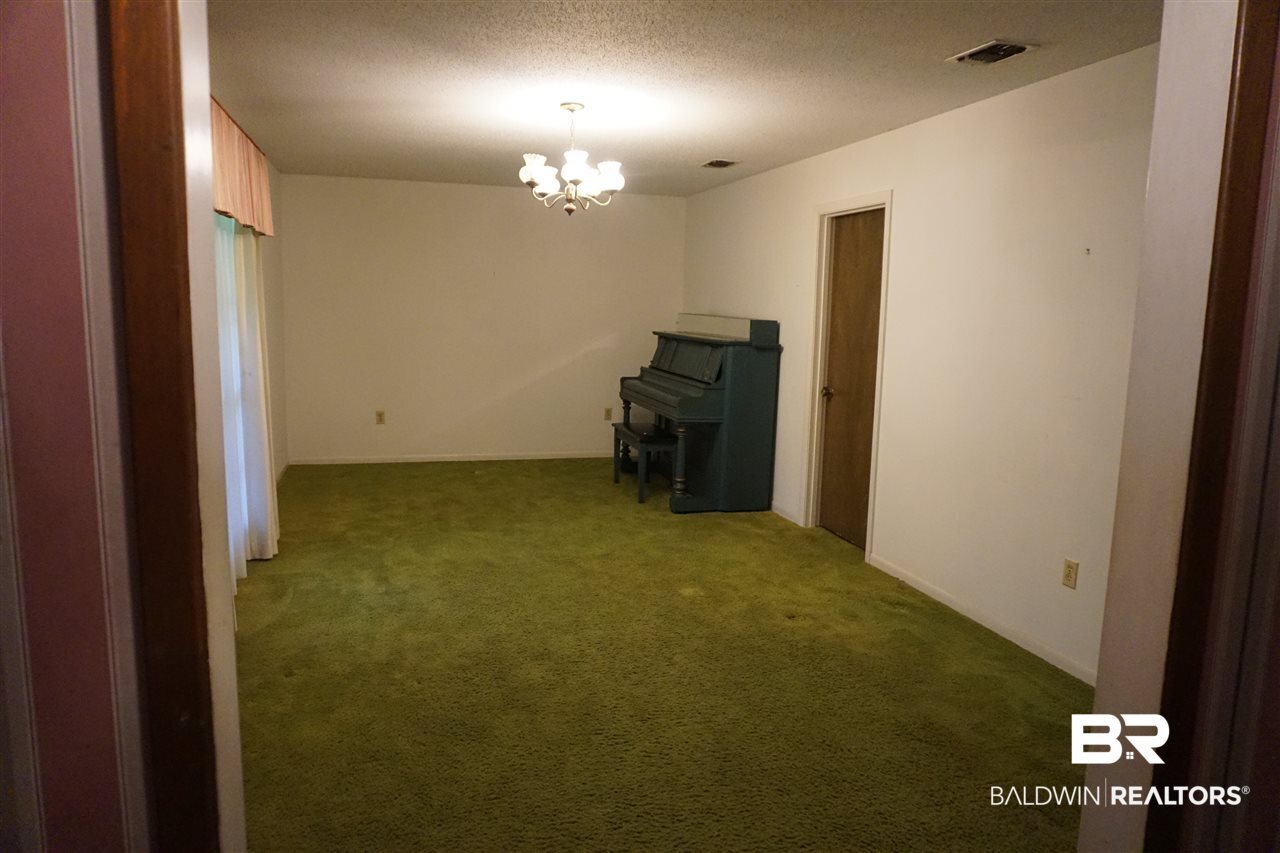19442 County Road 12 South Foley, AL 36535 - Photo 2 of 13 Living Room