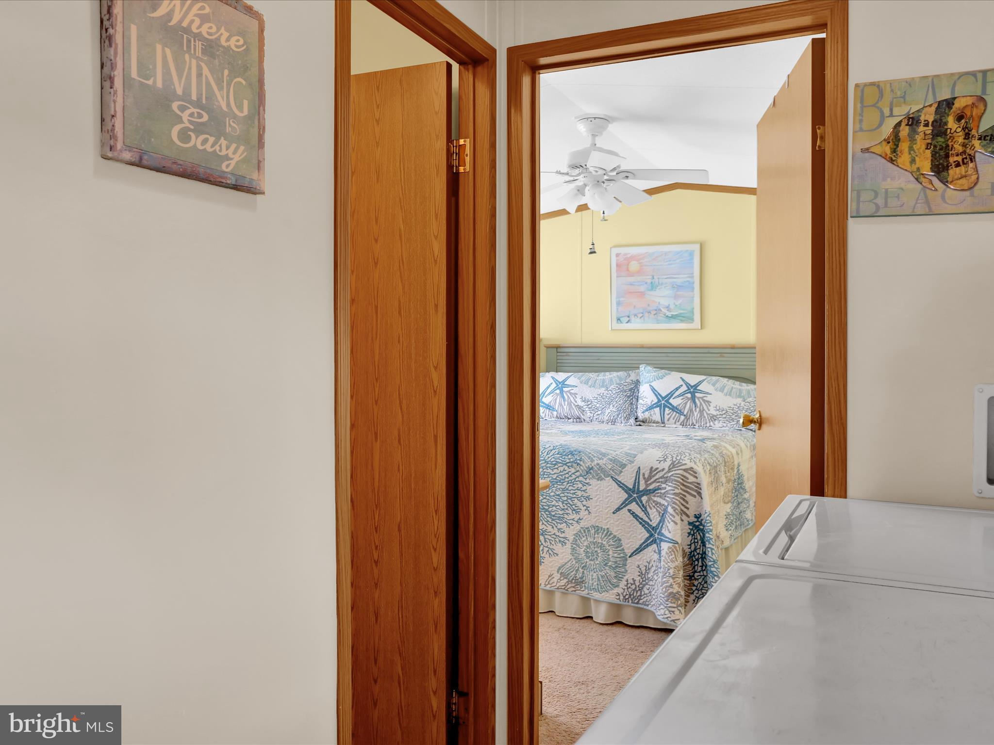 27412 Grove Circle Road Millsboro, DE 19966 - Photo 35 of 43 a view of a front door and a window