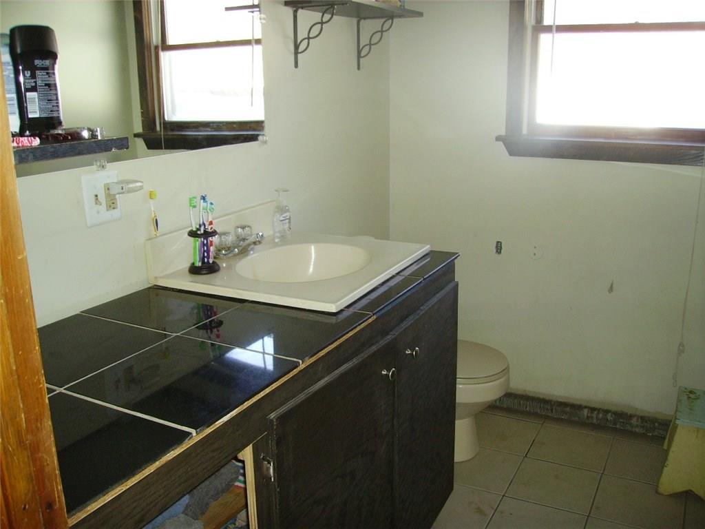125 Oakland Road Fairfield, ME 04937 - Photo 4 of 7 Photo