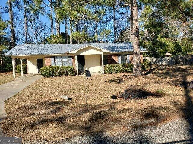 147 Lee Ann Road, Unit 13 Fitzgerald, GA 31750 - Photo 1 of 1 Gallery Image 1