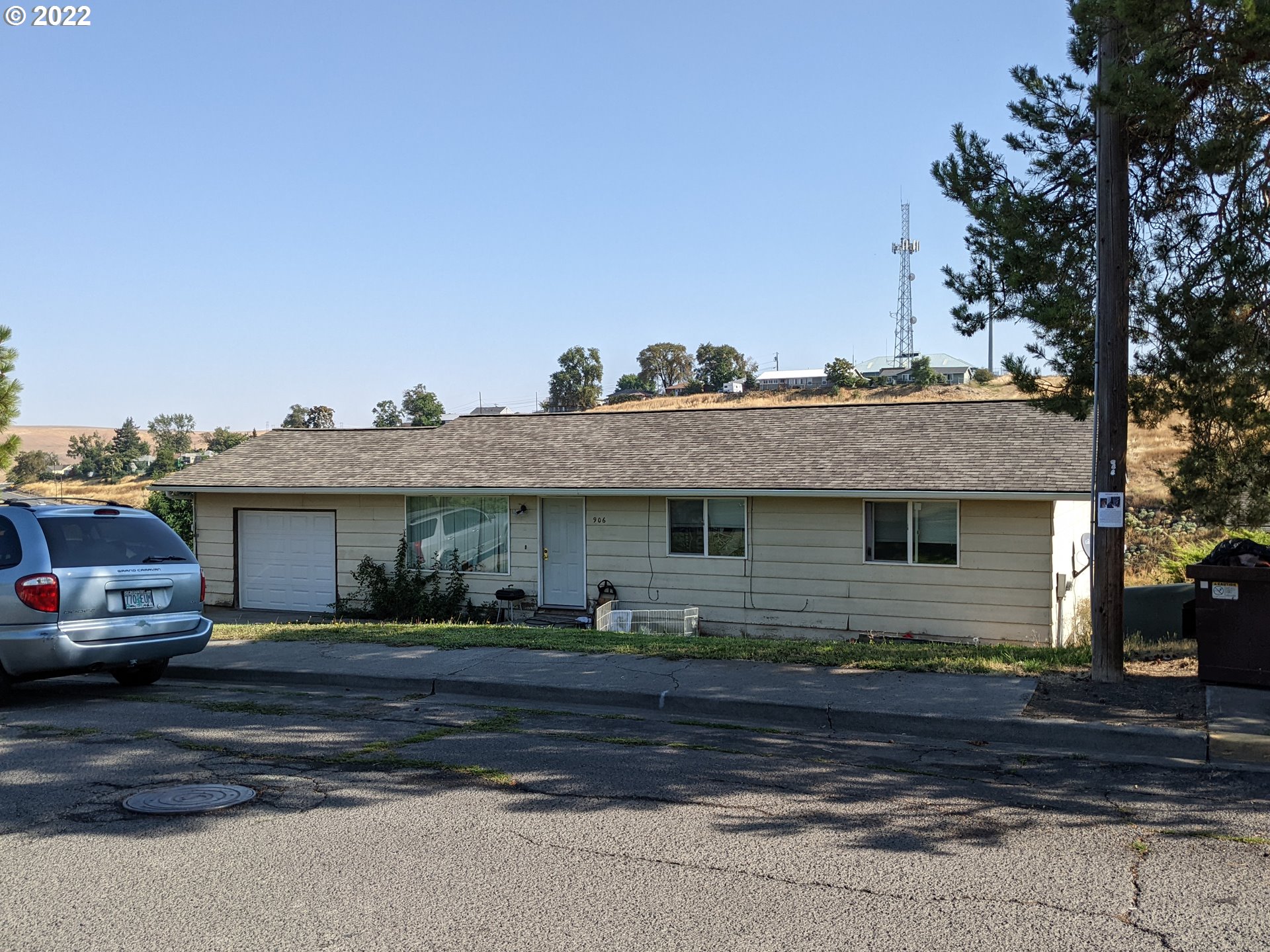 906 Southeast 2nd Street Pendleton, OR 97801 - Photo 1 of 14 Gallery Image 1