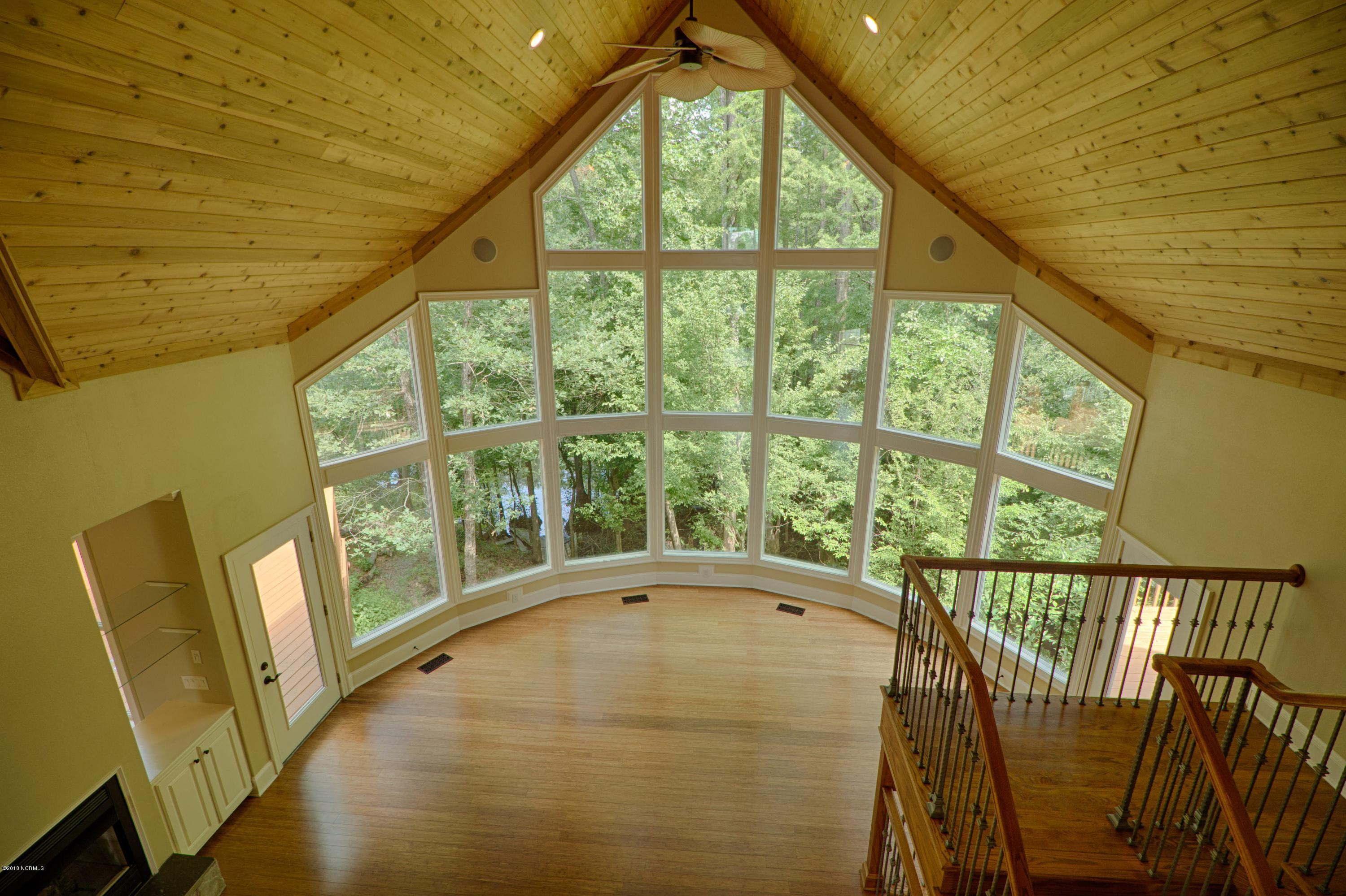 210 Raccoon Run Washington, NC 27889 - Photo 23 of 41 023 Living