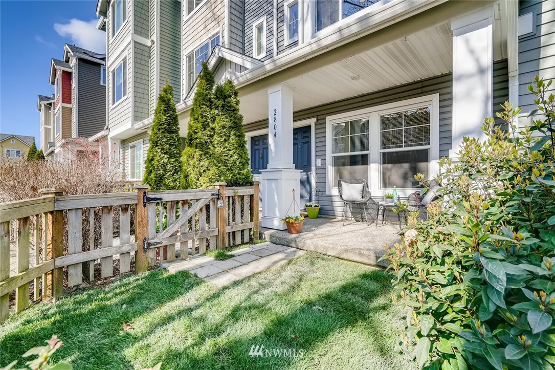 2804 Southwest Morgan Street Seattle, WA 98126 - Photo 2 of 26 Gallery Image 2