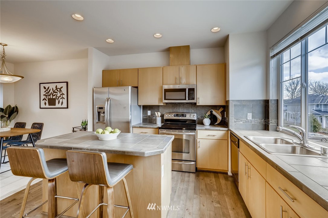 2804 Southwest Morgan Street Seattle, WA 98126 - Photo 12 of 26 Gallery Image 12