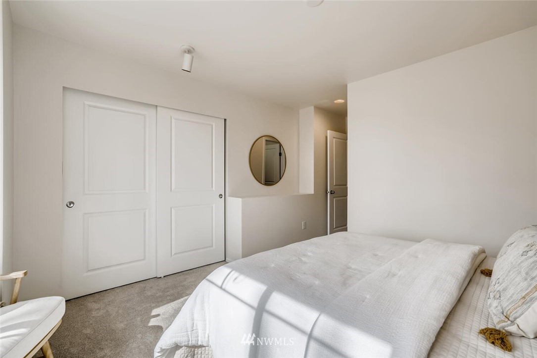 2804 Southwest Morgan Street Seattle, WA 98126 - Photo 16 of 26 Gallery Image 16