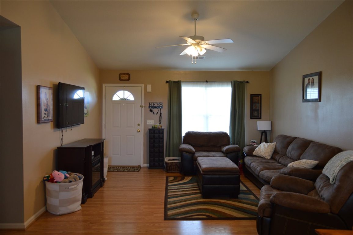 129 Veranda Circle Pendleton, SC 29670 - Photo 3 of 20