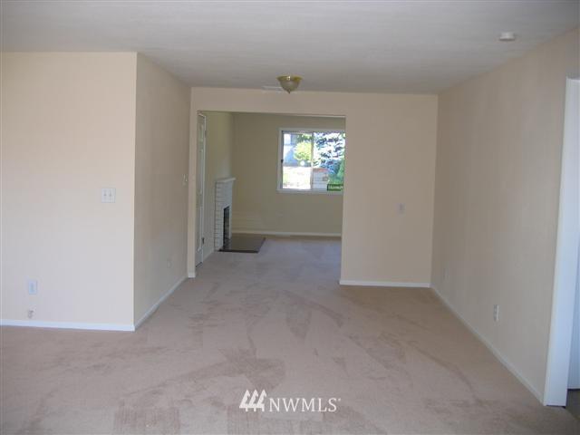 124 234th Street Southwest Bothell, WA 98021 - Photo 3 of 9