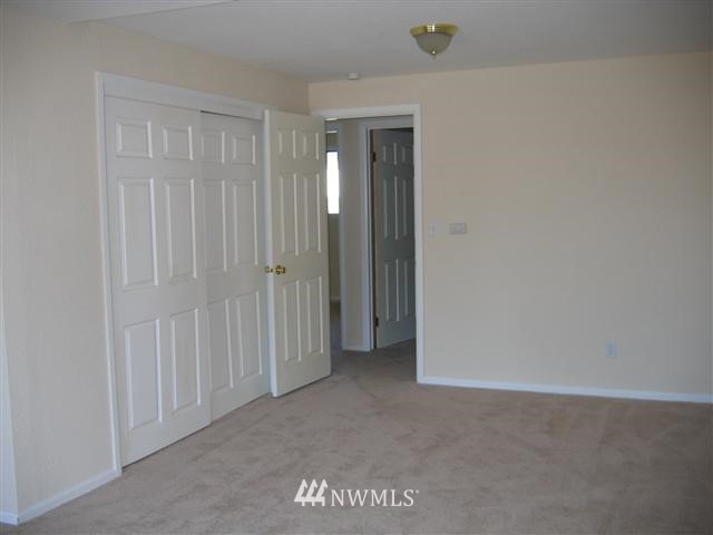 124 234th Street Southwest Bothell, WA 98021 - Photo 9 of 9