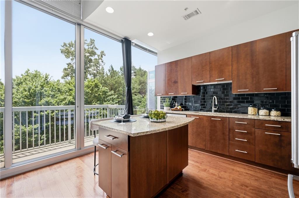3300 Windy Ridge Parkway Southeast, Unit 404 Atlanta, GA 30339 - Photo 7 of 28