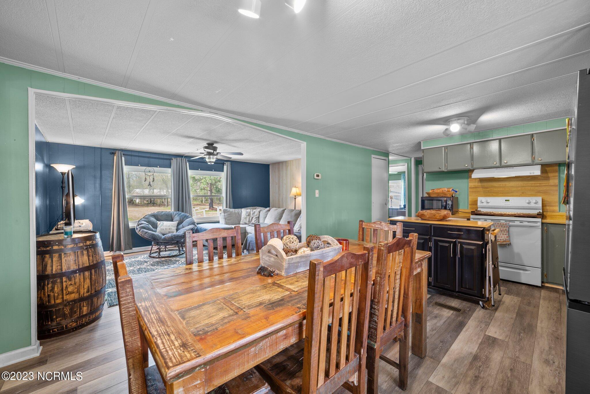 774 Possum Track Road Chocowinity, NC 27817 - Photo 18 of 37 33-web-or-mls-DSC_6498