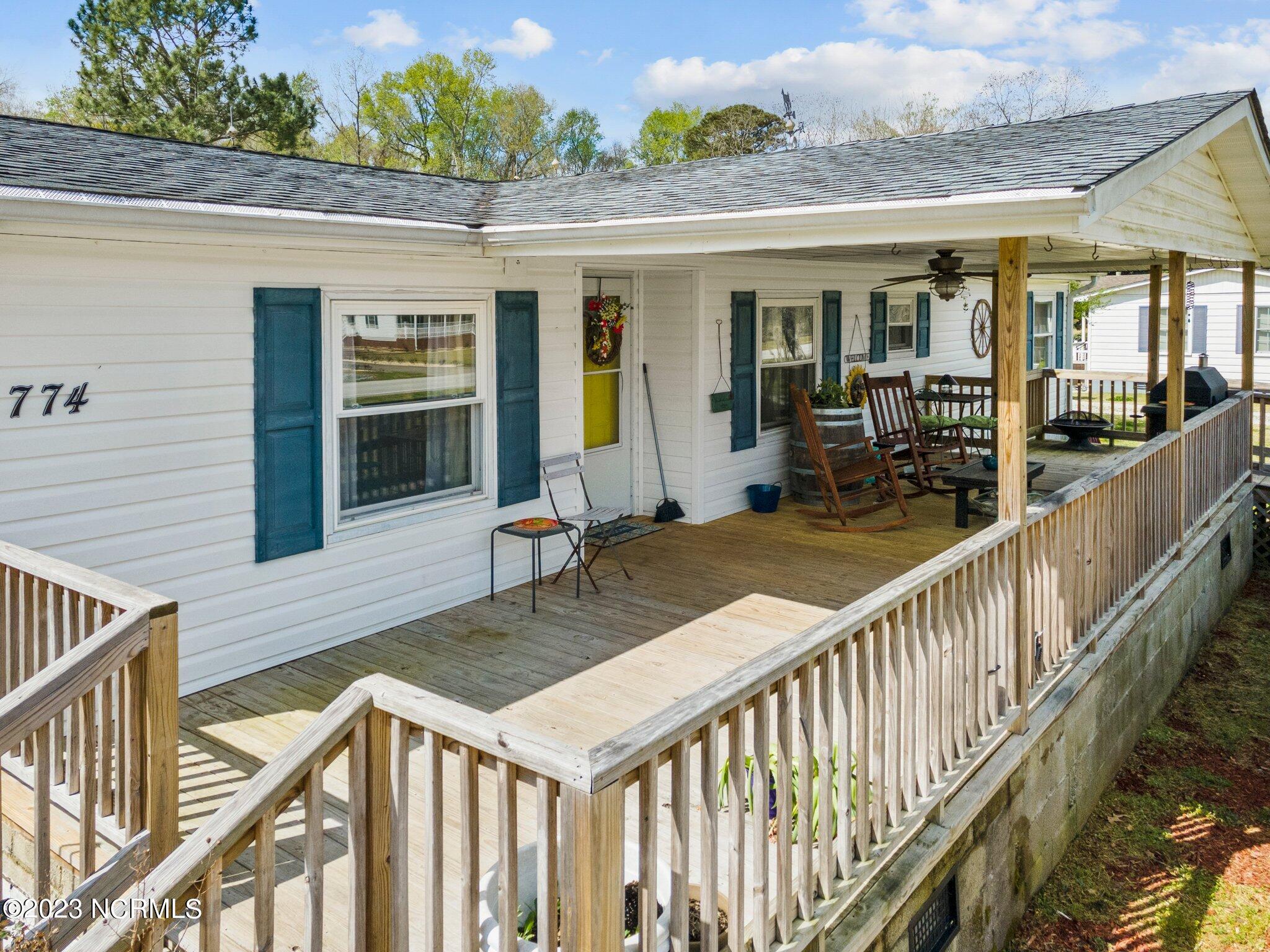 774 Possum Track Road Chocowinity, NC 27817 - Photo 4 of 37 16-web-or-mls-DJI_0013