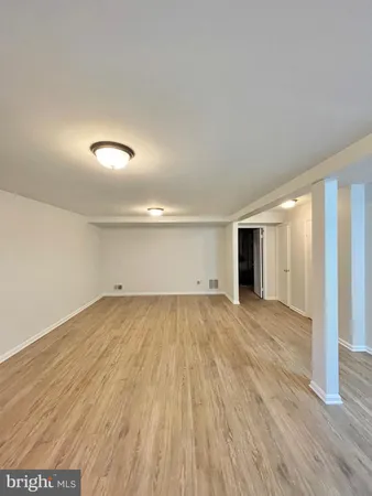 $3,500 | 1556 Bruton Court, McLean, VA 22101