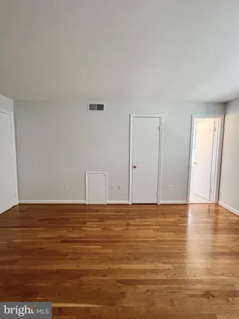 $3,500 | 1556 Bruton Court, McLean, VA 22101