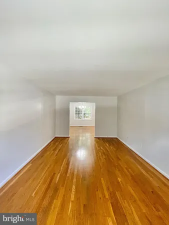 $3,500 | 1556 Bruton Court, McLean, VA 22101