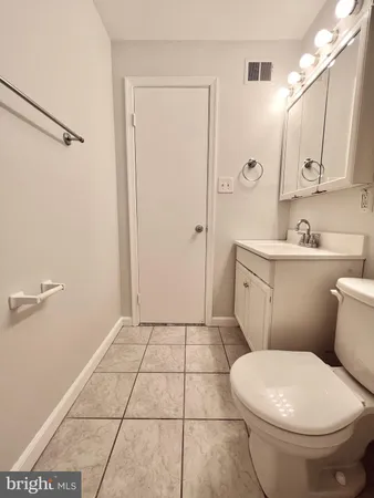 $3,500 | 1556 Bruton Court, McLean, VA 22101