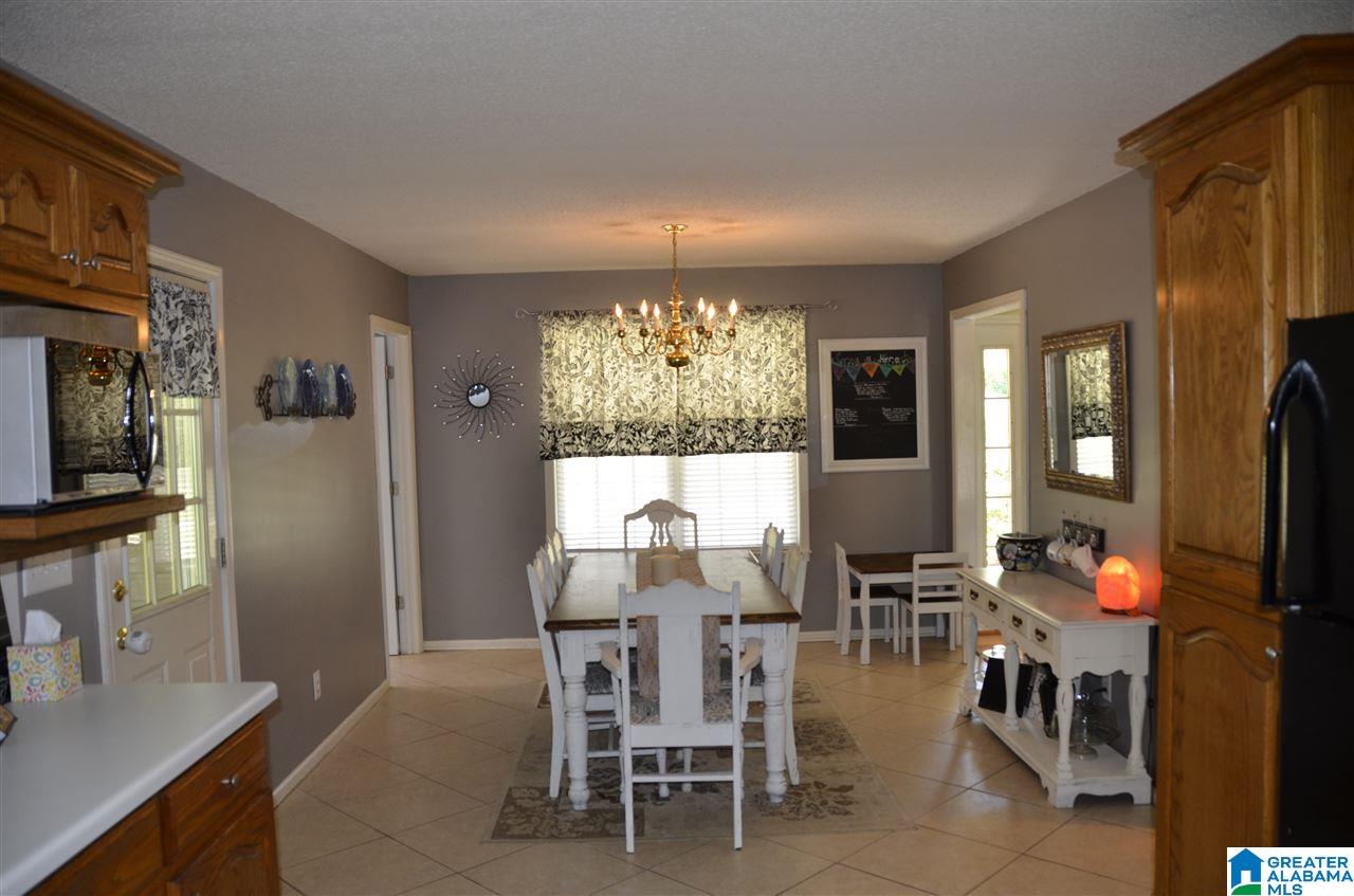 240 Lakeshore Circle Oneonta, AL 35121 - Photo 15 of 35